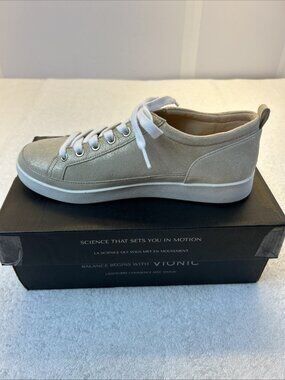 Vionic Winny Fashion Sneakers Gold Metallic Leather Women SZ 8.5 NEW in Box